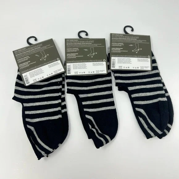 NEW Timberland Women’s Black Gray Stripe Liner Socks 3 Pairs - Picture 2 of 4